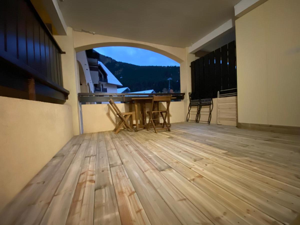 Poutran 2, Studio 4 Personnes Au Pied Des Pistes Avec Grande Terrasse Оз Экстерьер фото
