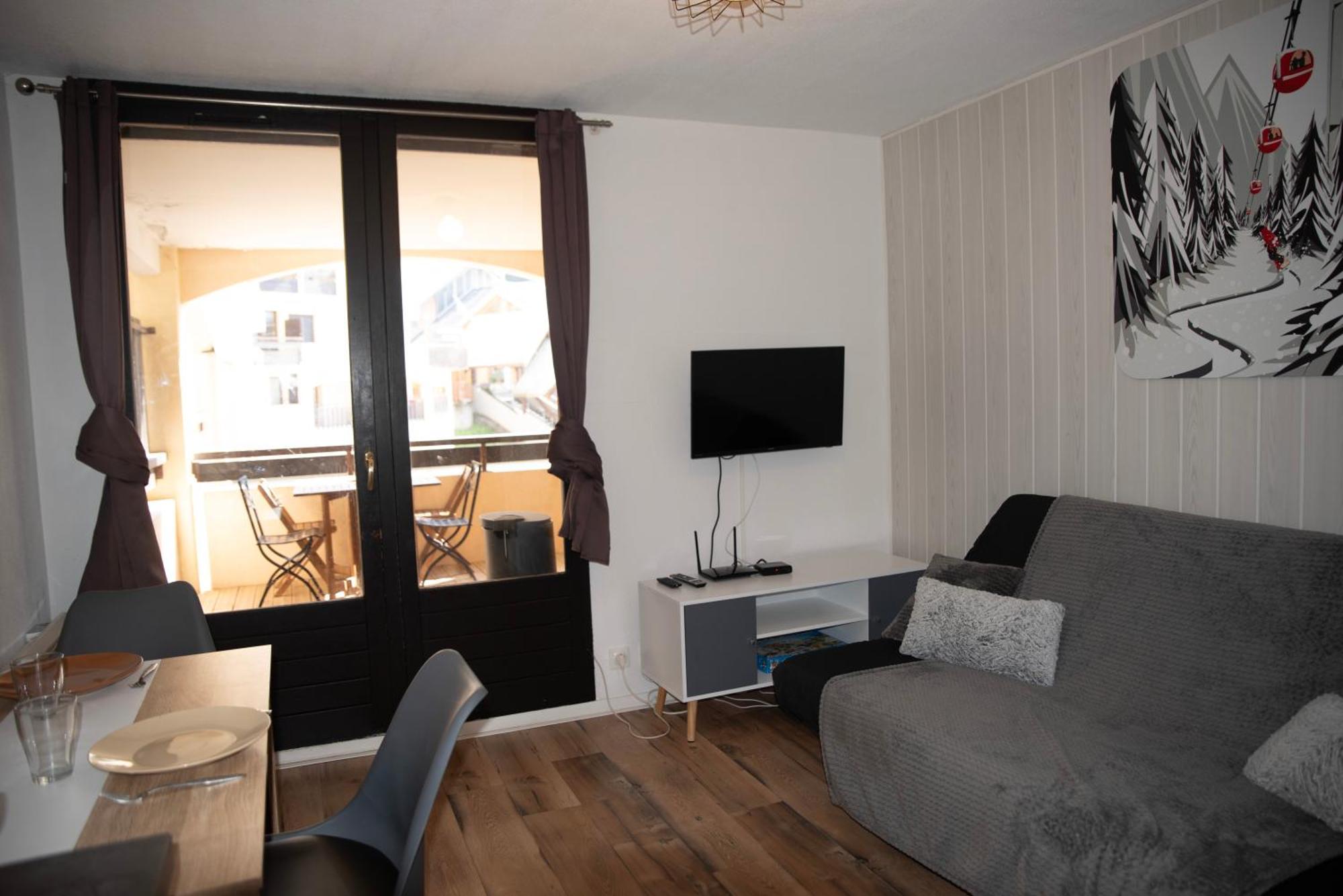 Poutran 2, Studio 4 Personnes Au Pied Des Pistes Avec Grande Terrasse Оз Экстерьер фото